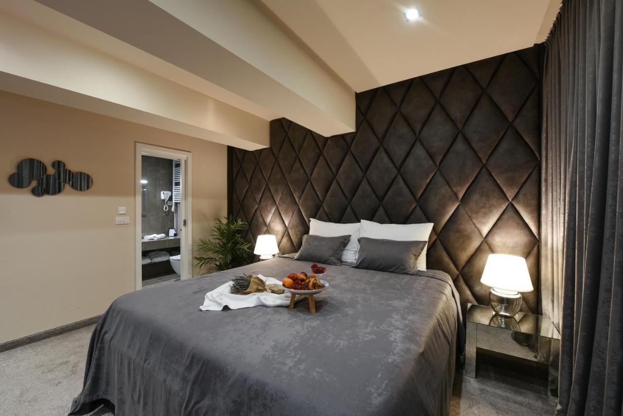Luxury Rooms Lavie 扎达尔 外观 照片